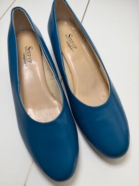 Step Up Teal Blue Women's dress shoes 10M